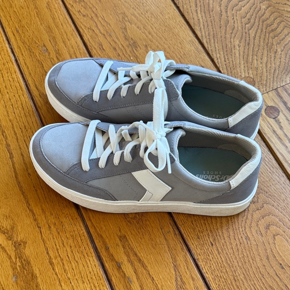 Dr. Scholl's Gray and White Women's Sneakers - Picture 6 of 6